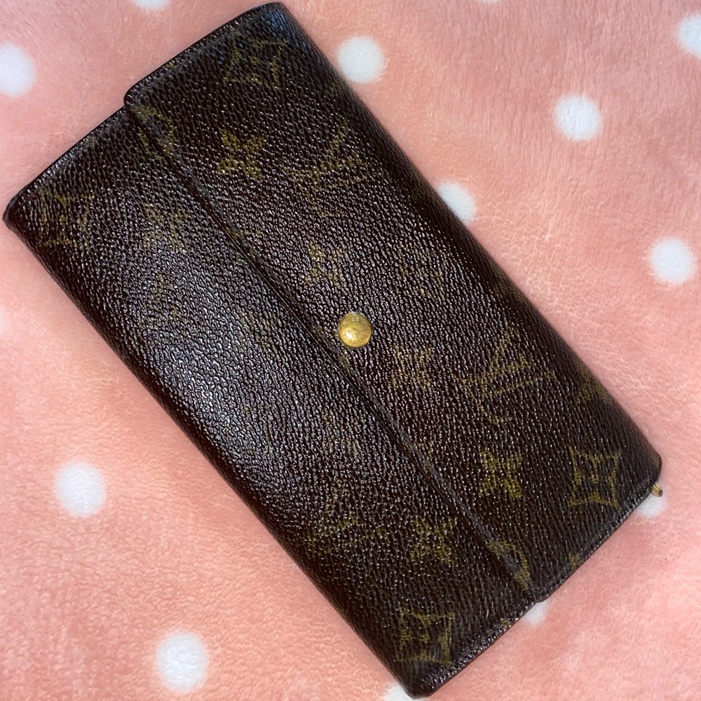 Louis Vuitton Sarah Wallet ~ Vintage